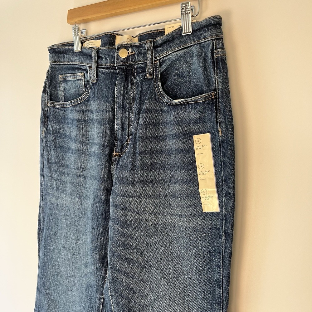 Universal Thread Women's Jeans Size 8R High Rise Flare Blue Denim New With Tags - Picture 2 of 8